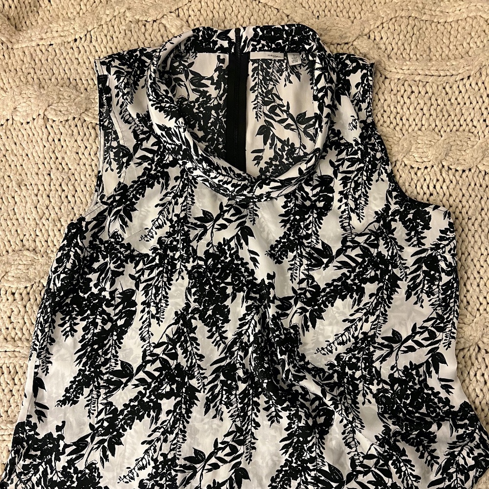 Halogen Silky Black and White floral Sleeveless cowl-neck blouse XL